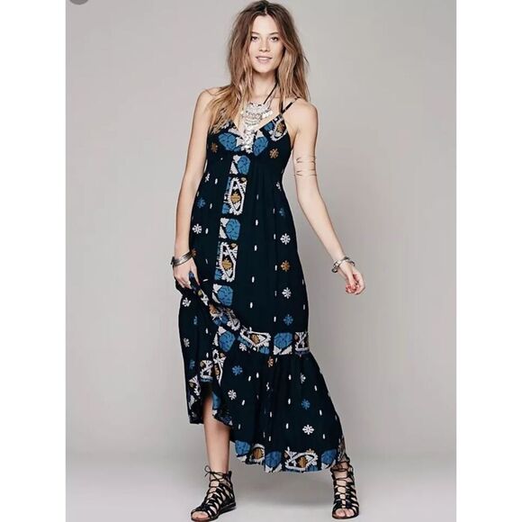 Free People Dresses & Skirts - Free People Stiched with Love Maxi Dress Womens Size 8 Black Boho Tribal Flowy